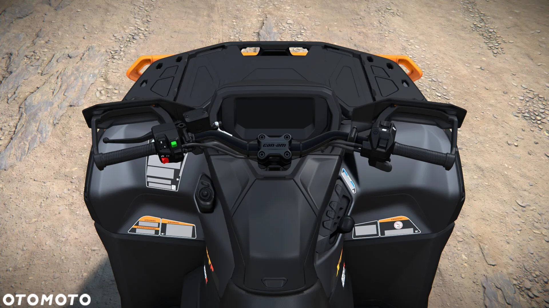 Can-Am Outlander - 9