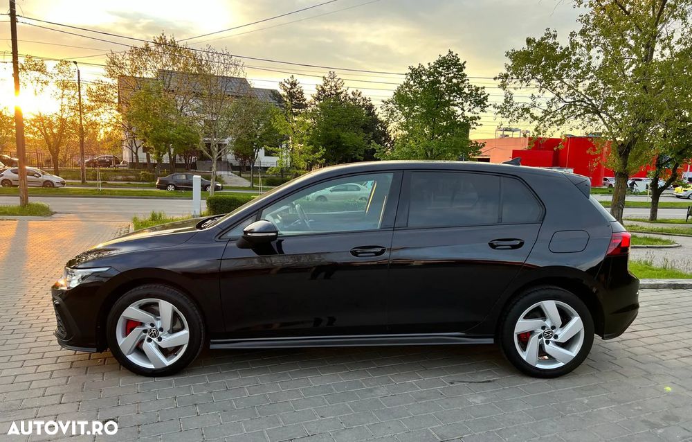 Volkswagen Golf - 13