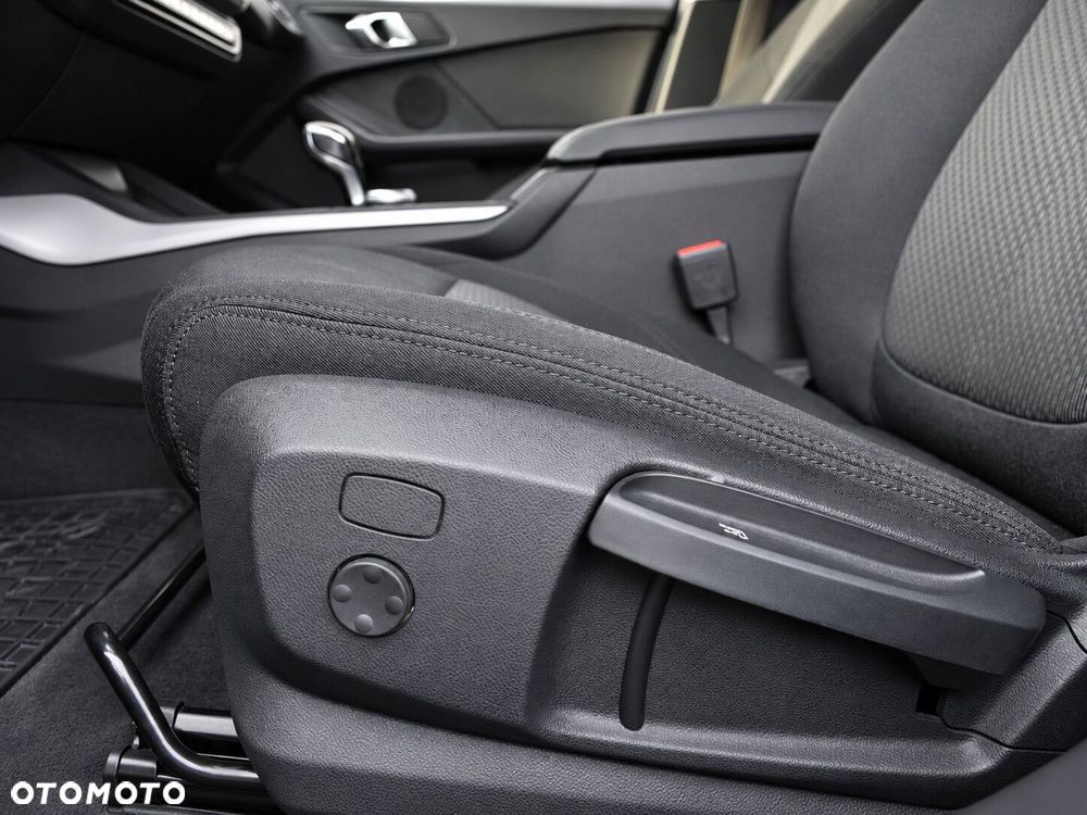 BMW Seria 1 118i Advantage - 15
