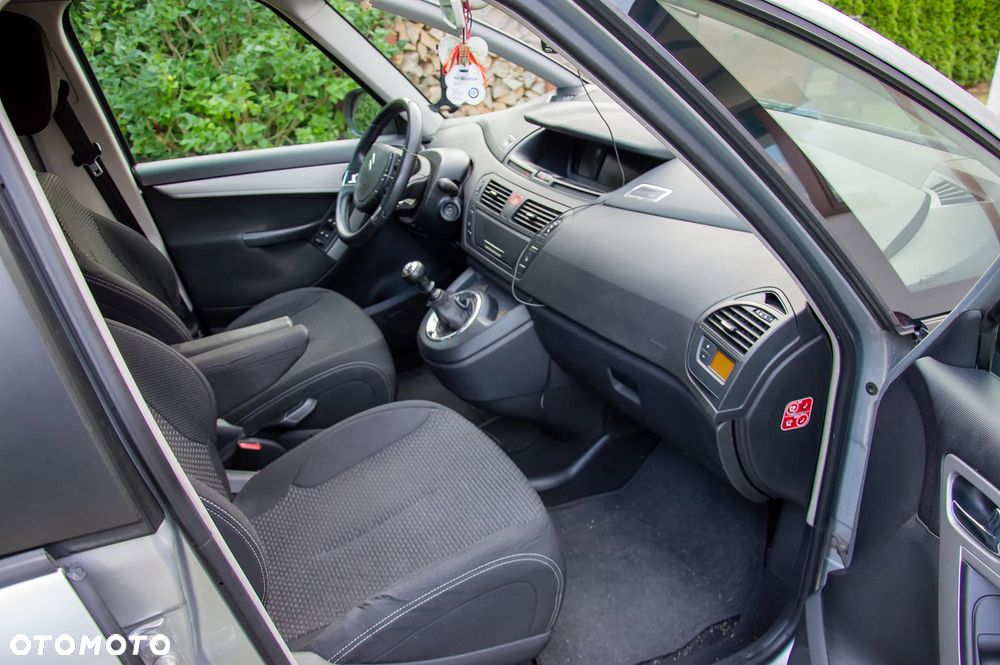 Citroën C4 Picasso - 10