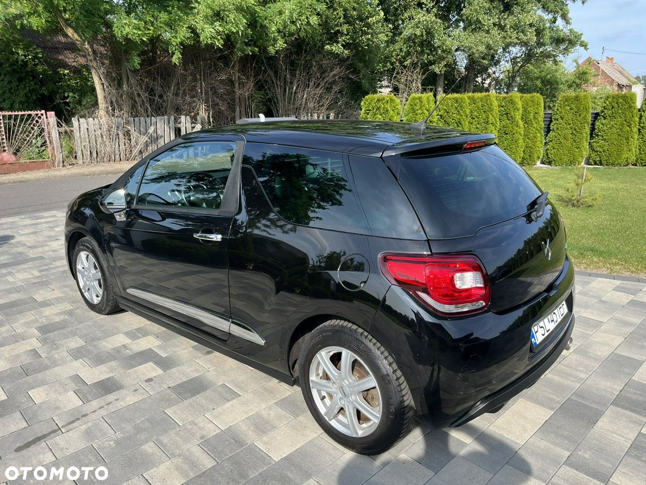 Citroën DS3 BlueHDi 100 CONNECTED CHIC - 6