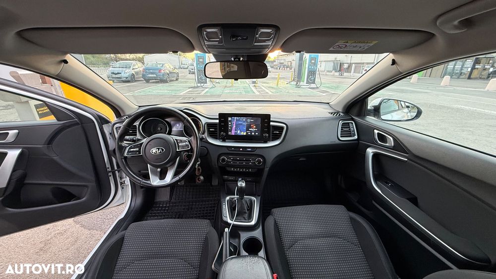 Kia Ceed 1.4 T-GDI Best - 24