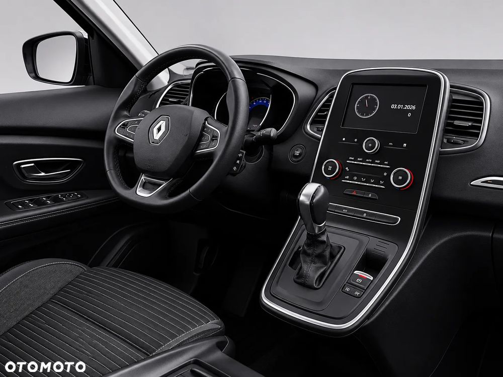 Renault Grand Scenic - 39