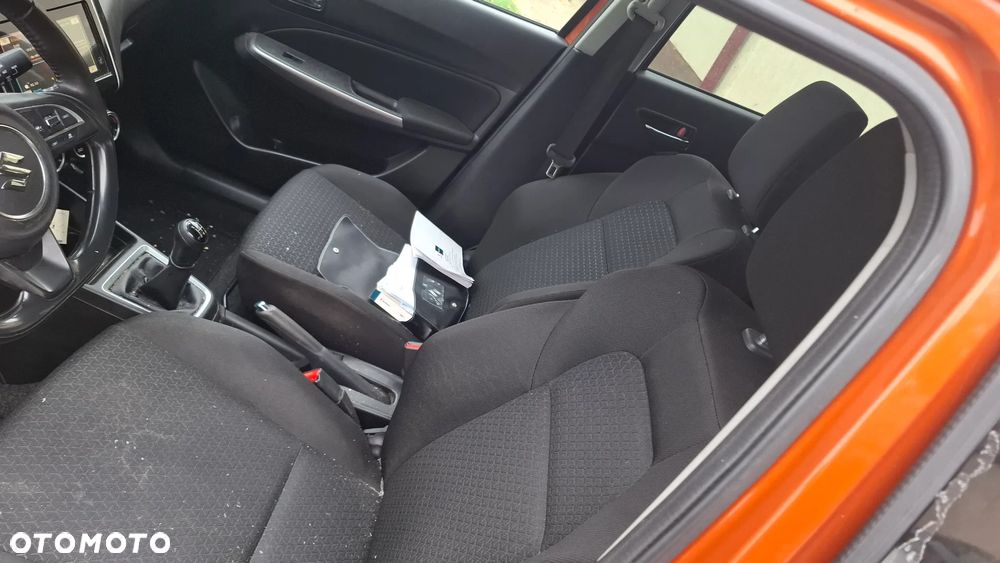 Suzuki Swift - 11