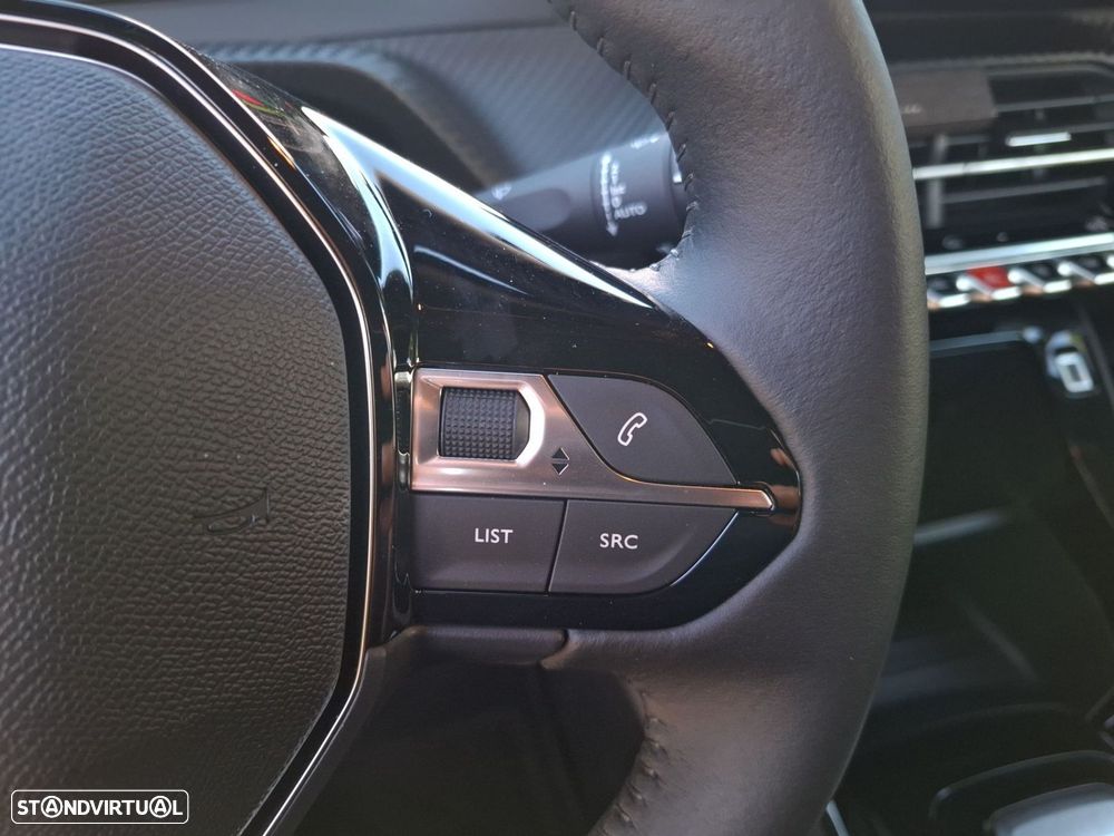 Peugeot e-2008 54 kWh Style - 9