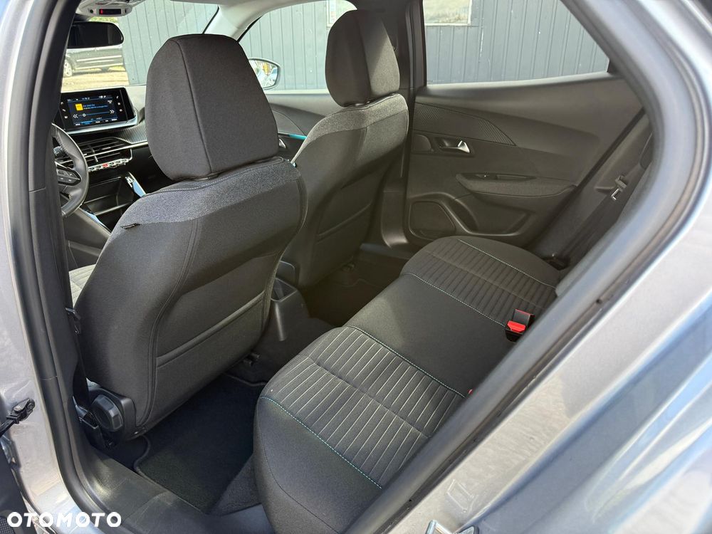 Peugeot 2008 PureTech 100 Style S&S BVM6 - 21
