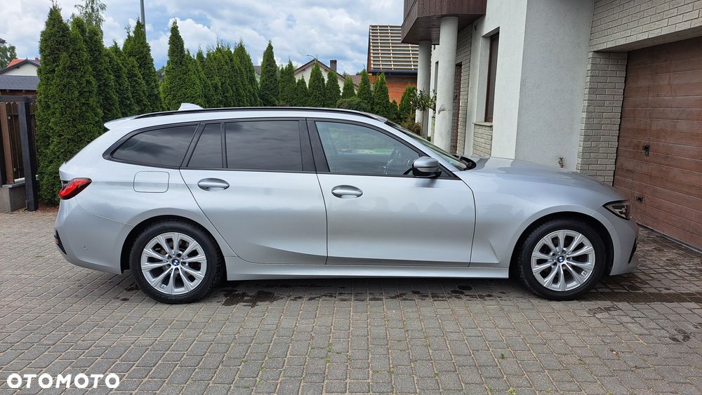 BMW Seria 3 318d - 9