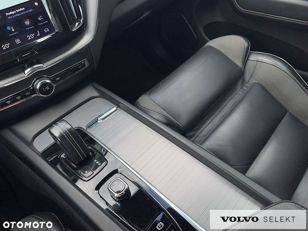 Volvo XC 60 B4 D AWD R-Design - 15