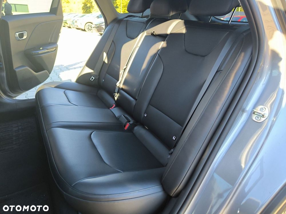 Kia K4 1.6 T-GDI L - 16