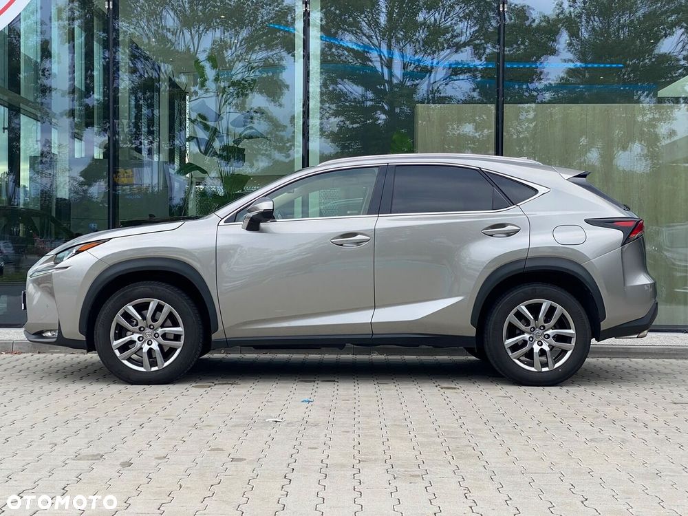 Lexus NX 200t Comfort AWD - 2