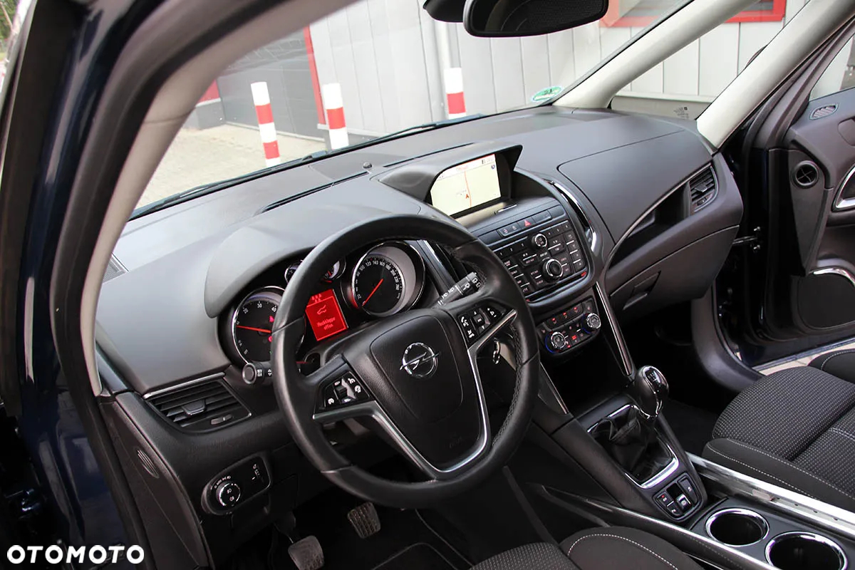 Opel Zafira 2.0 CDTI Cosmo - 23