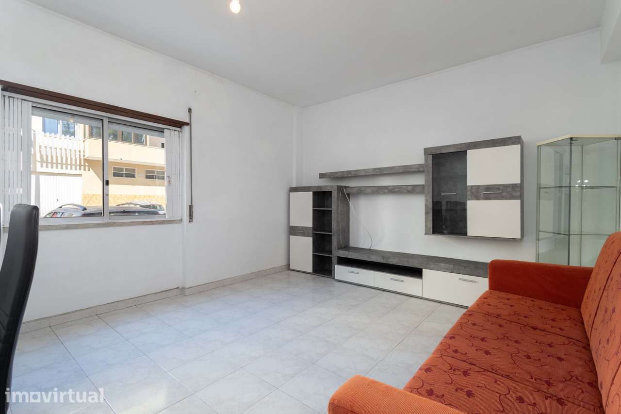 Apartamento T1 localizado na Urbanização Jardim do Sol, na Arroja - Grande imagem: 2/20
