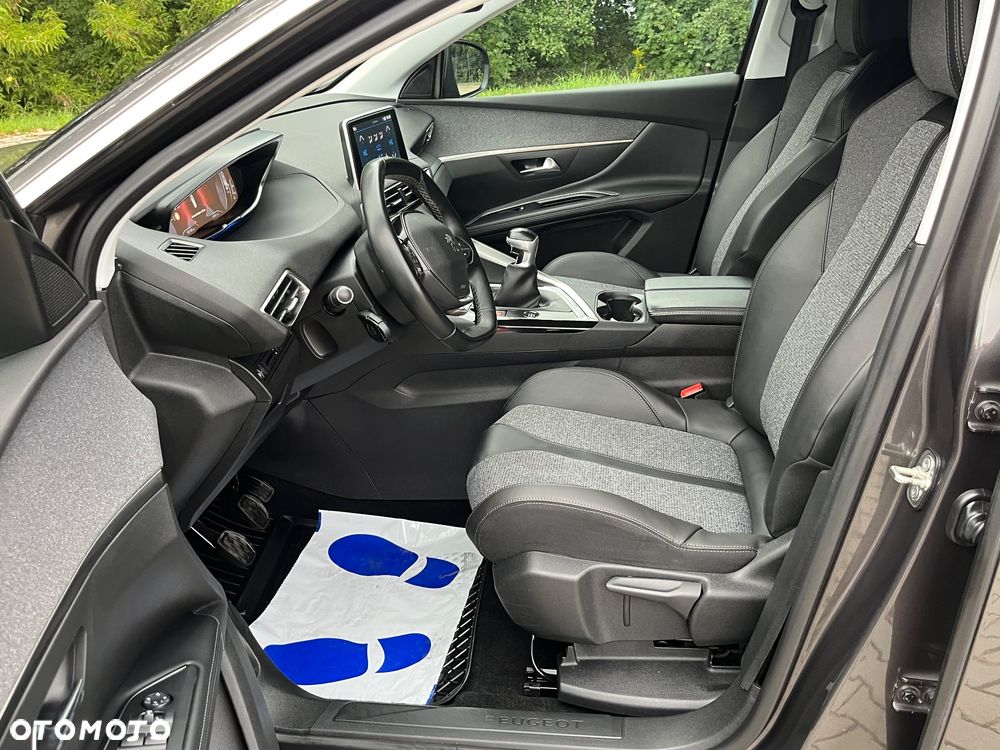 Peugeot 5008 BlueHDi 130 Allure - 11