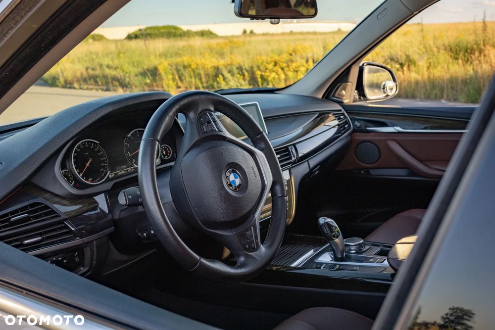 BMW X5 xDrive35i - 29