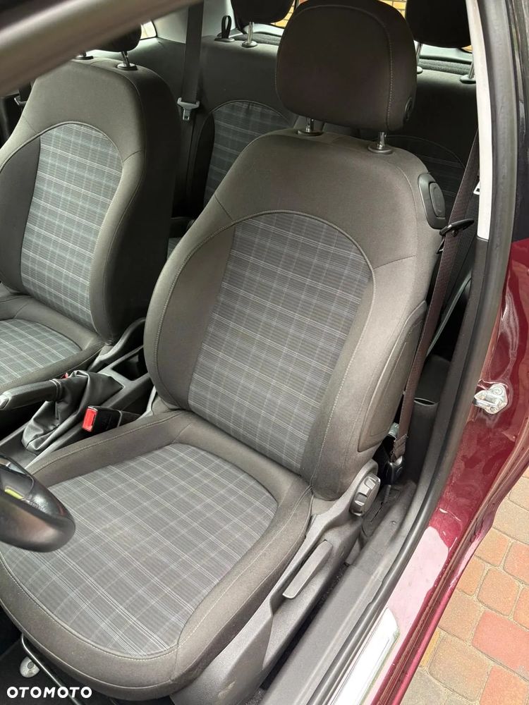 Opel Adam 1.4 Glam - 11