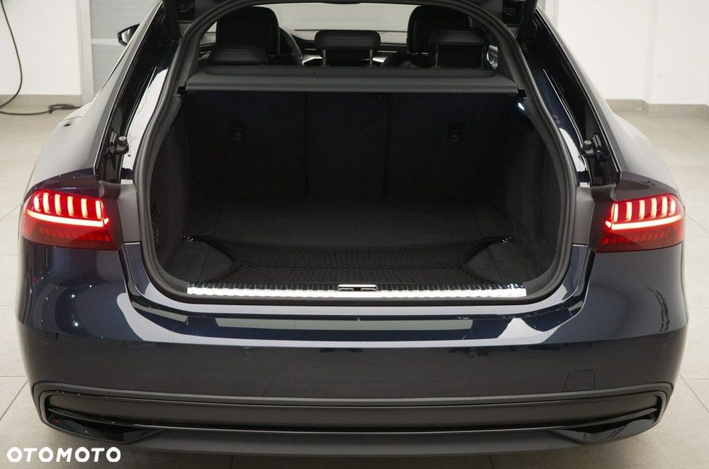 Audi A7 Sportback - 11