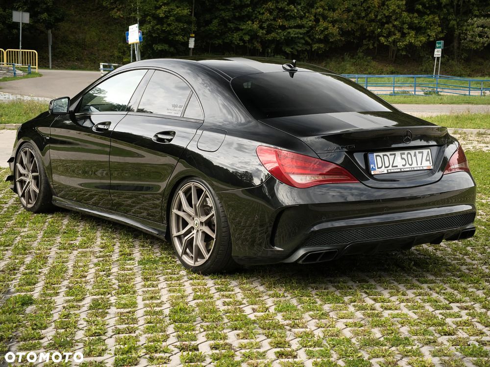 Mercedes-Benz CLA - 5