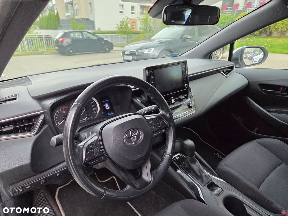 Toyota Corolla - 9