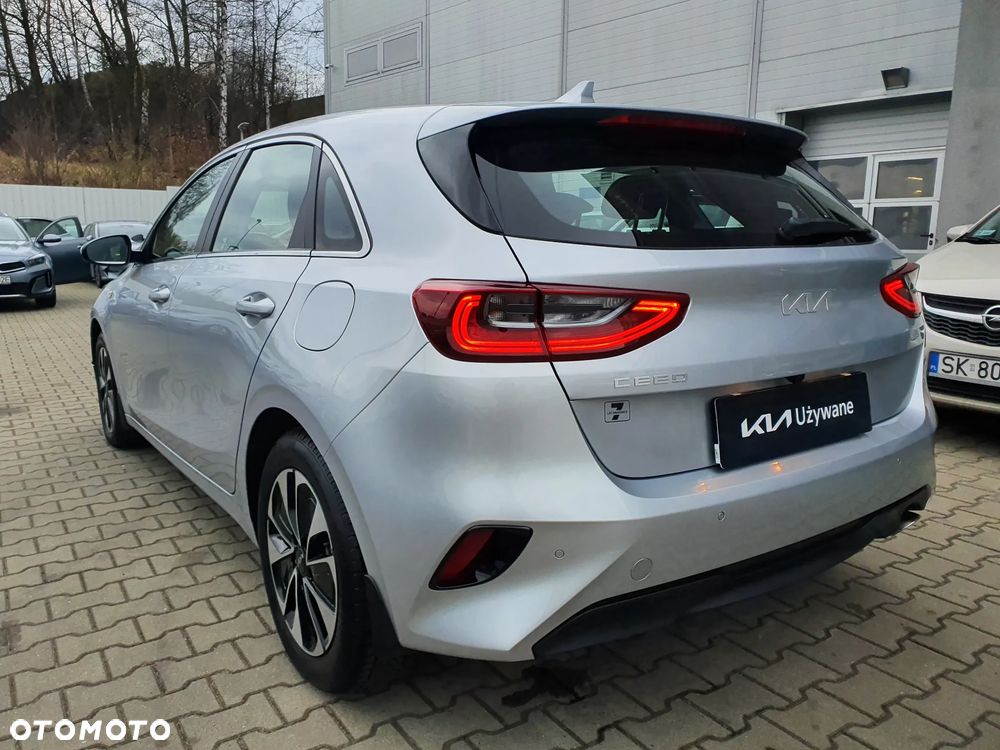 Kia Ceed 1.5 T-GDI M - 21