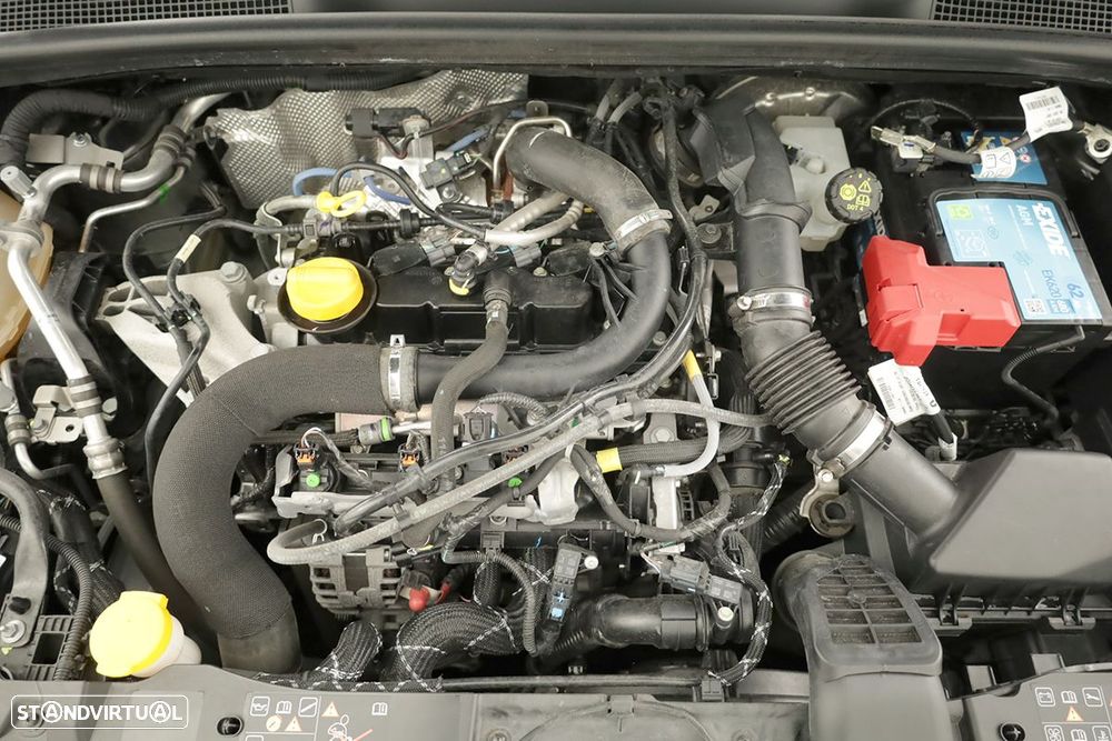 Renault Clio 1.0 TCe Techno Bi-Fuel - 25