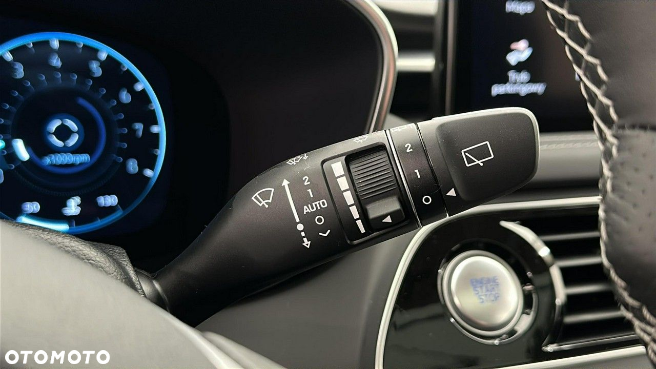 Genesis G70 - 20
