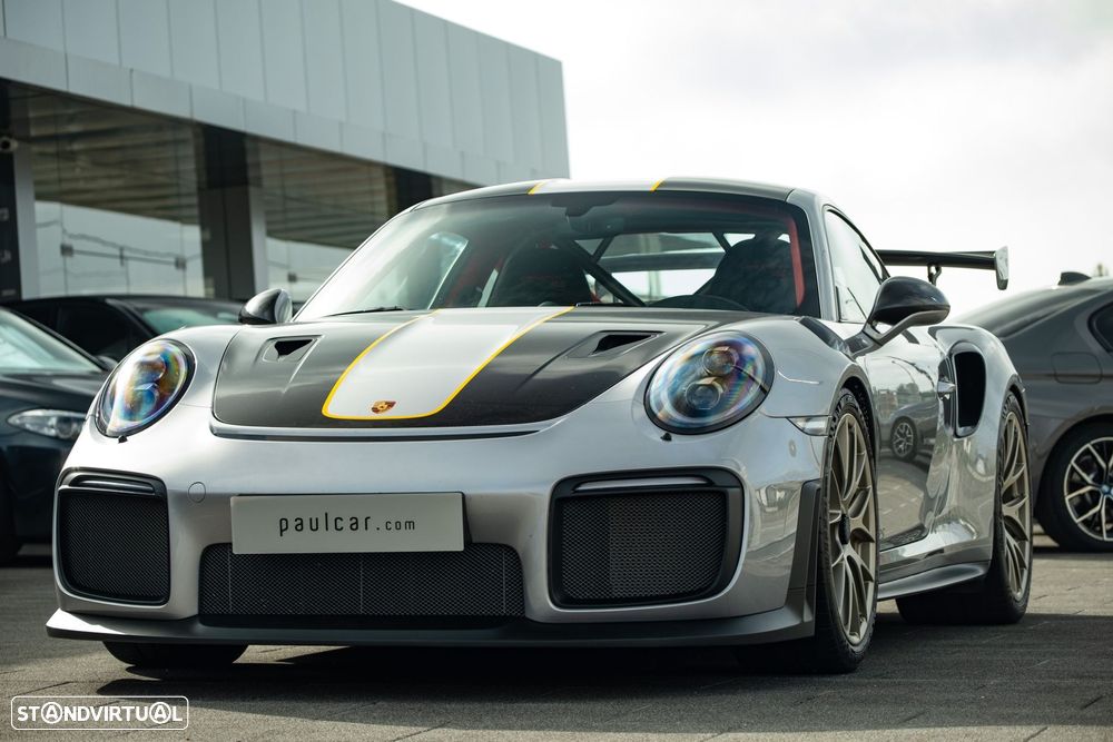 Porsche 911 (991) GT2 RS - 16