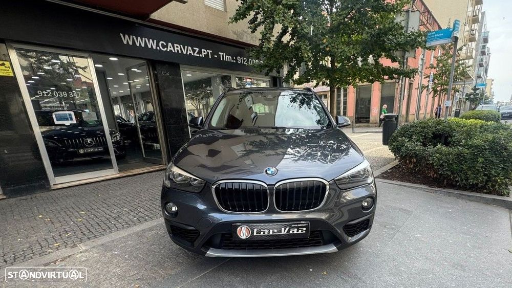 BMW X1 18 d sDrive Advantage - 2
