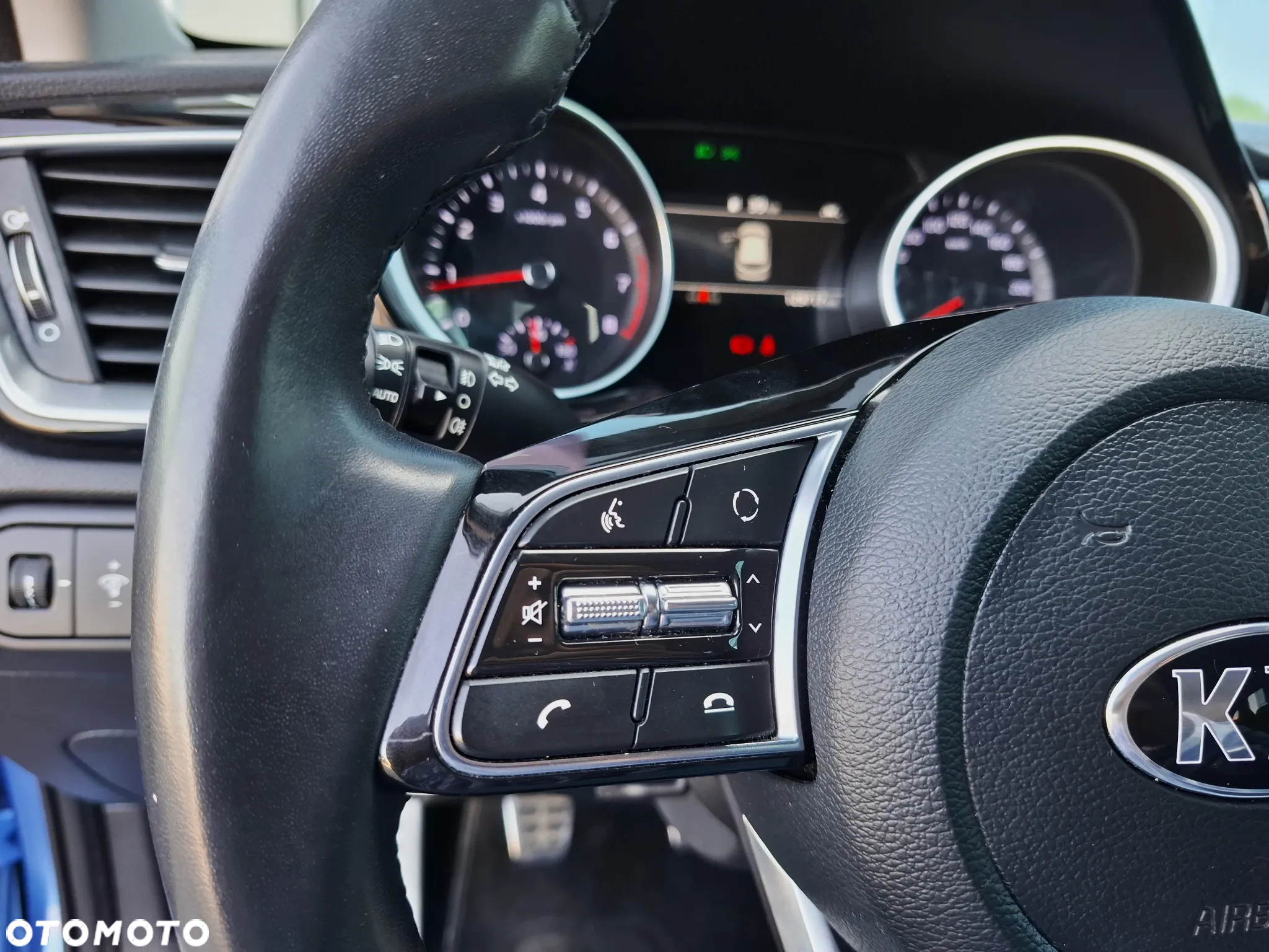 Kia Ceed 1.4 T-GDI L Business Line - 14
