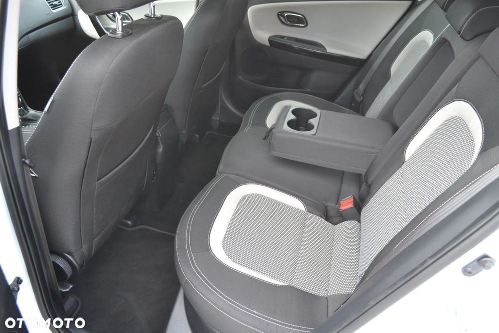 Kia Ceed - 28