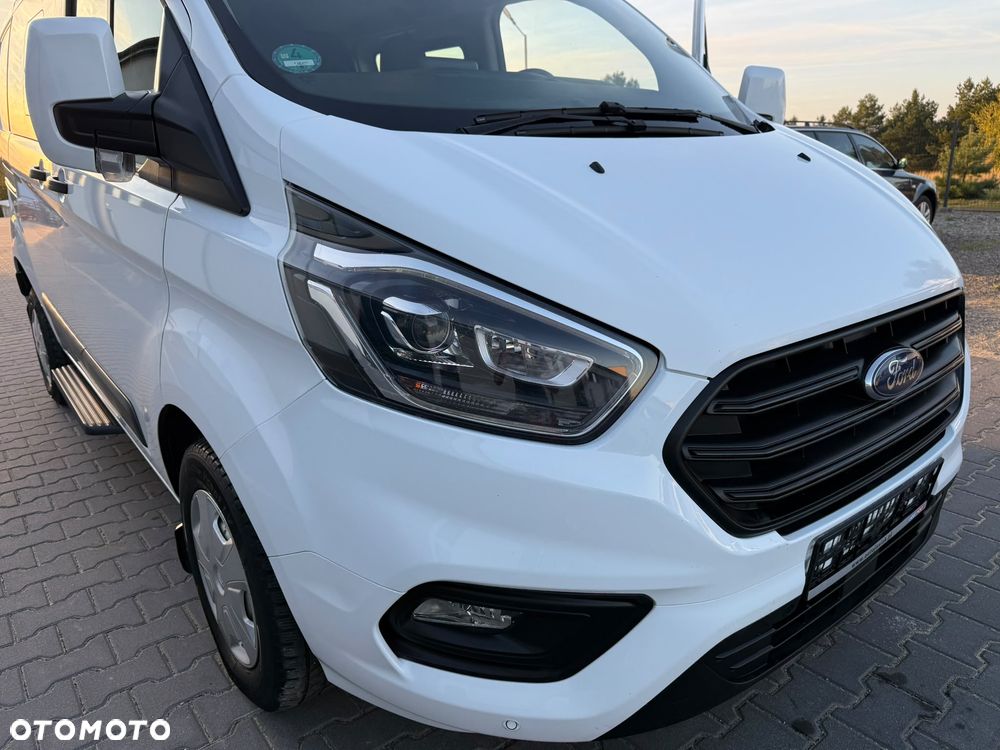 Ford Transit Custom - 33