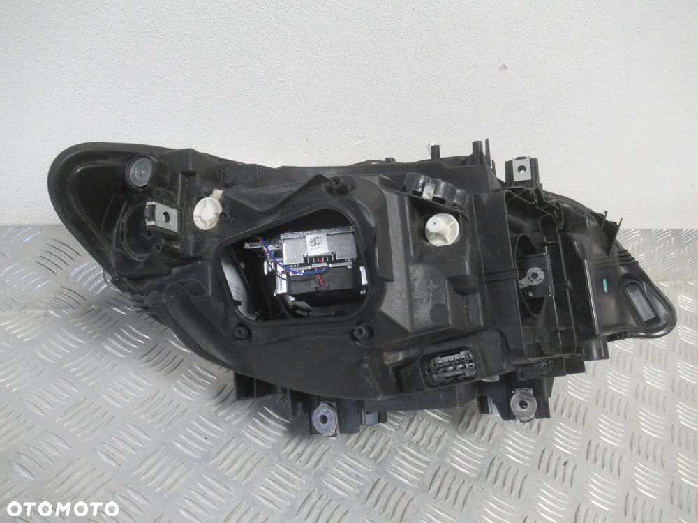 LAMPA PRZEDNIA PRZÓD PRAWA LEWA BMW 2 F22 LIFT 2017-2021 - 36