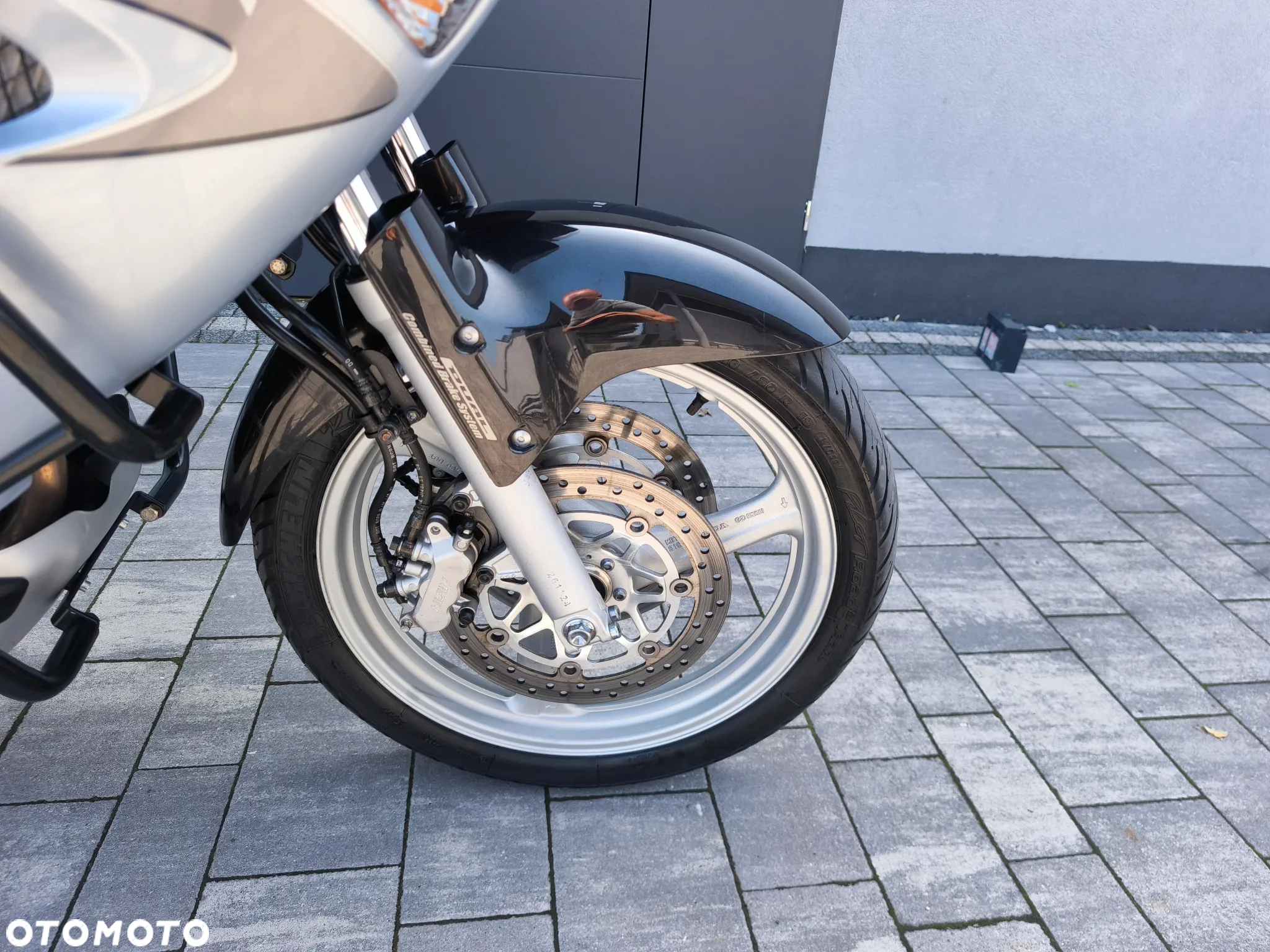 Honda XL - 10