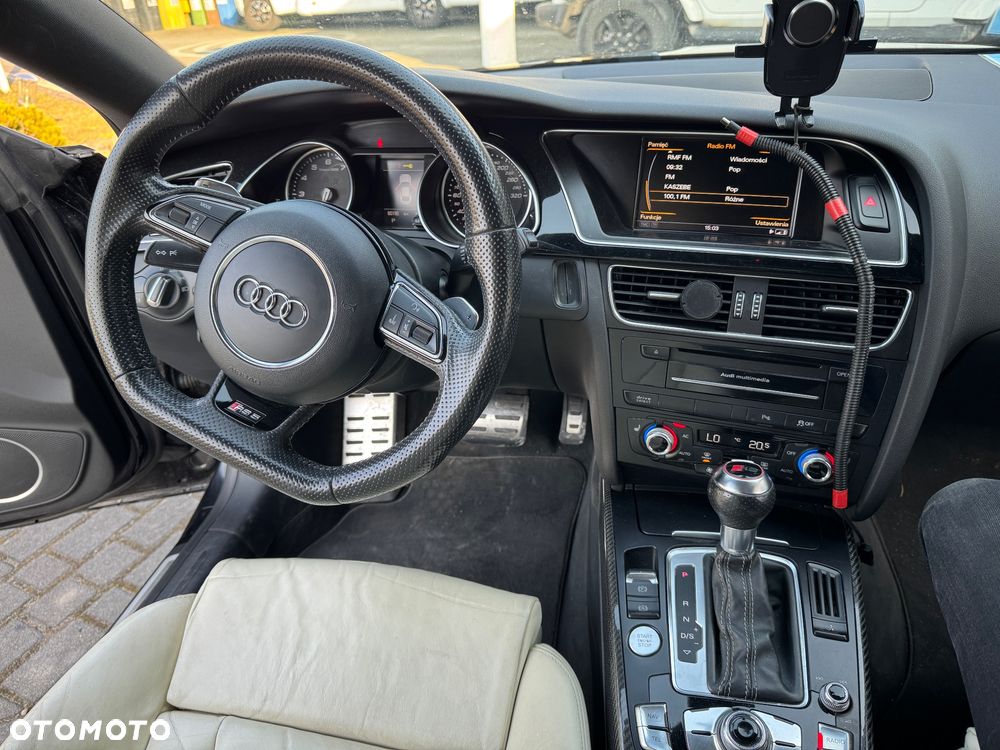 Audi RS5 Coupé S tronic - 15