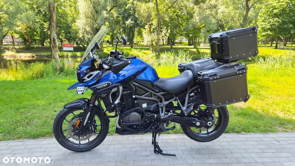 Triumph Tiger - 2