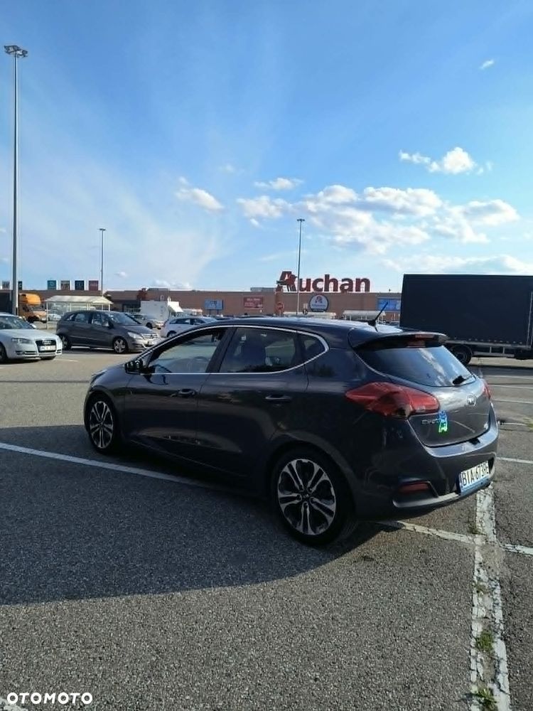Kia Ceed 1.6 GDI L DCT - 5