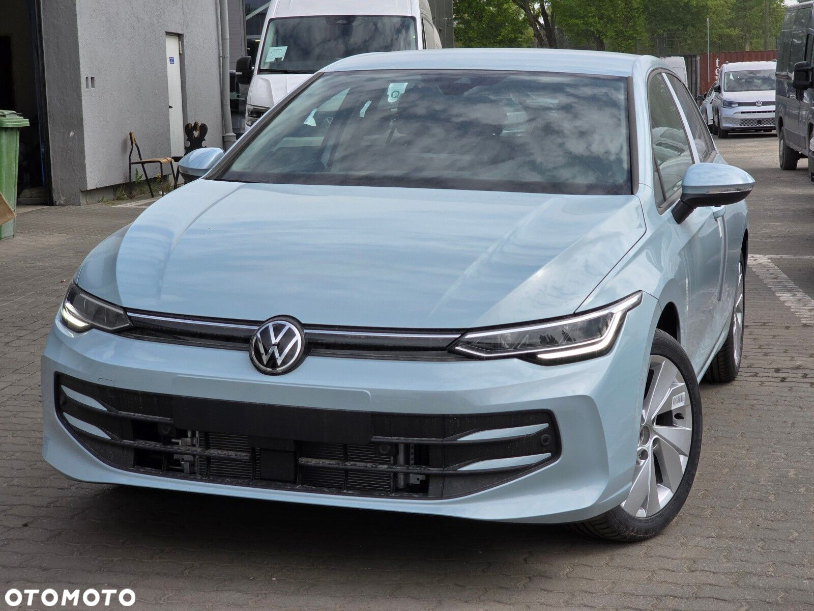 Volkswagen Golf VIII 1.5 eTSI mHEV Life Plus DSG - 3