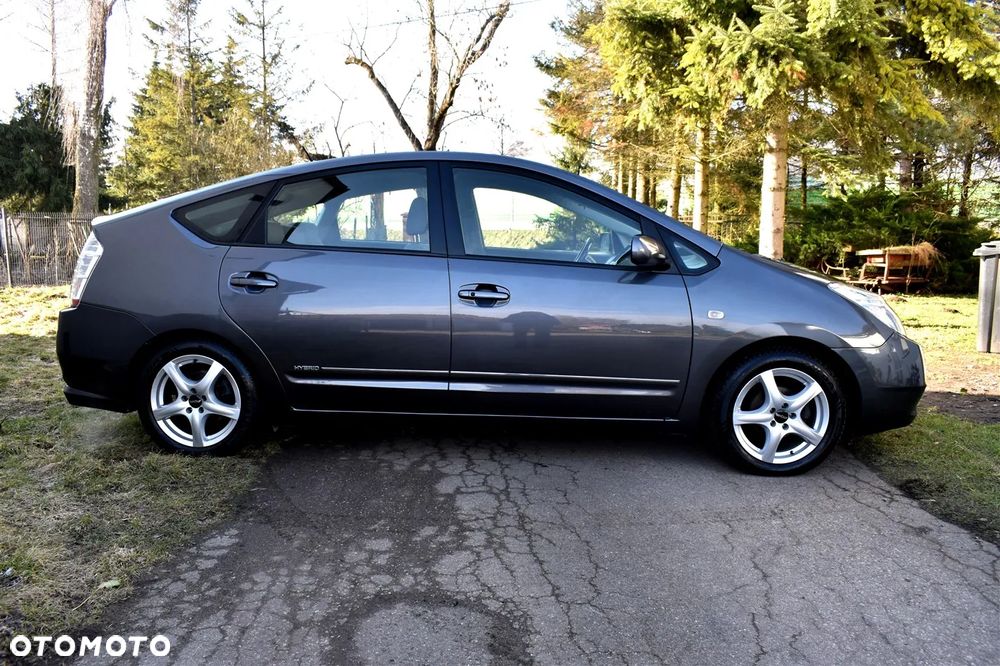 Toyota Prius 1.5 VVT-i Sol (nav) - 5