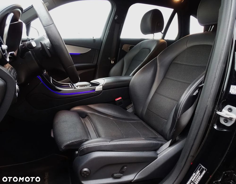 Mercedes-Benz GLC - 16