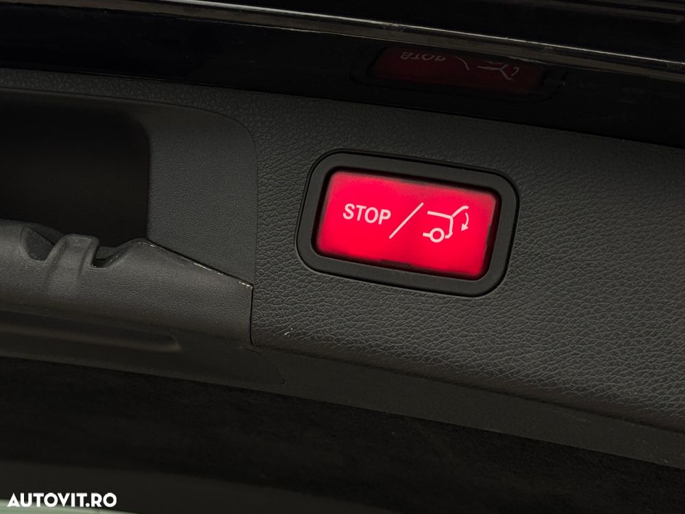 Mercedes-Benz E 300 de 9G-TRONIC Exclusive - 37
