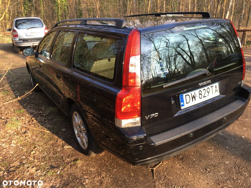 Volvo V70 D5 Momentum - 27