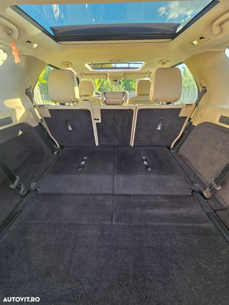 Land Rover Discovery 2.0 L SD4 Ingenium HSE - 13