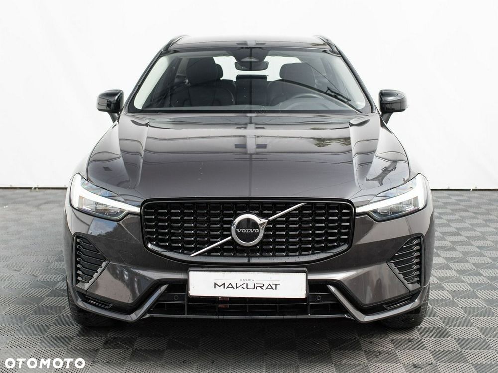 Volvo XC 60 B5 B AWD Plus Dark - 8