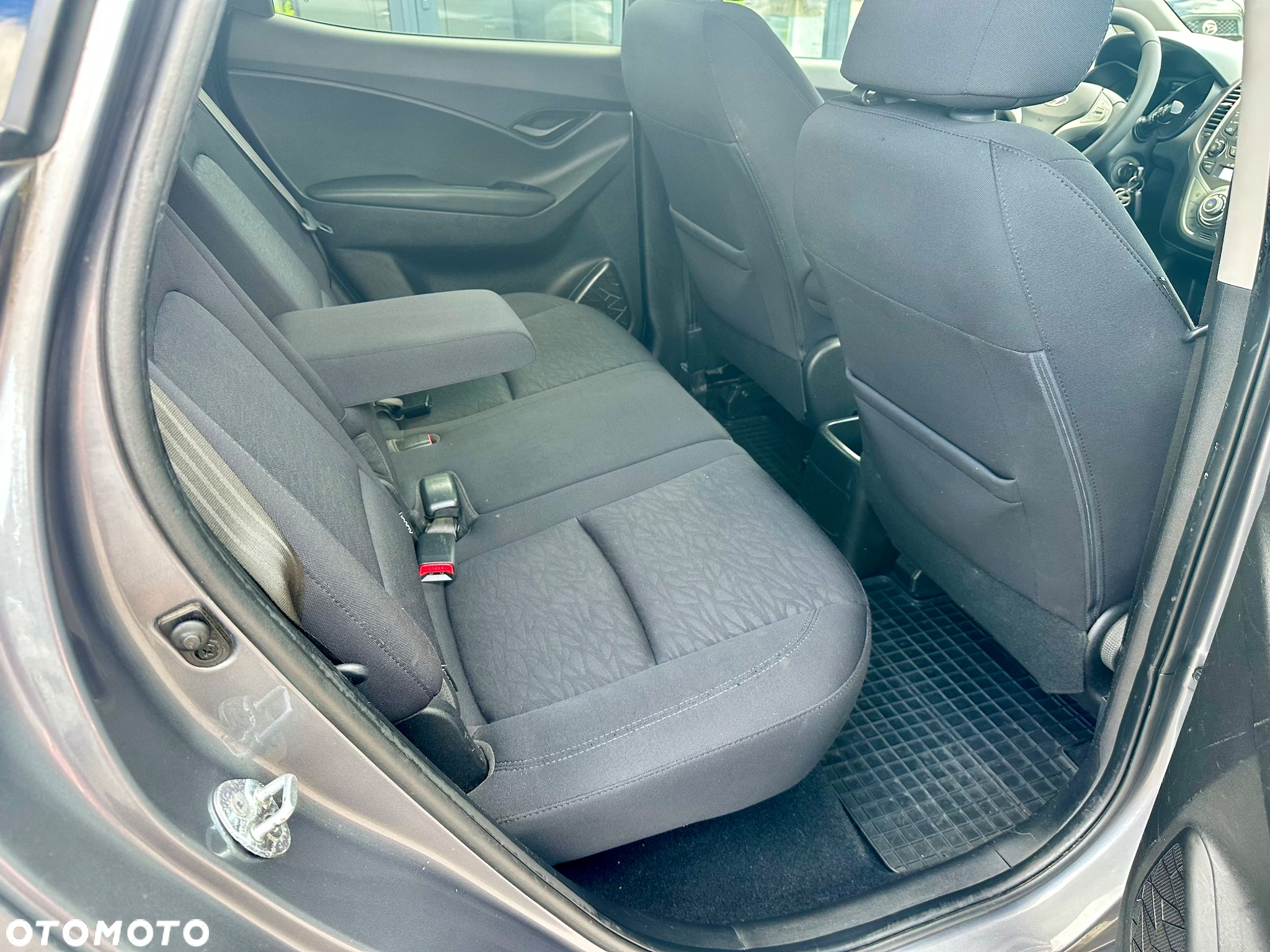 Hyundai ix20 1.6 BlueDrive Comfort - 20