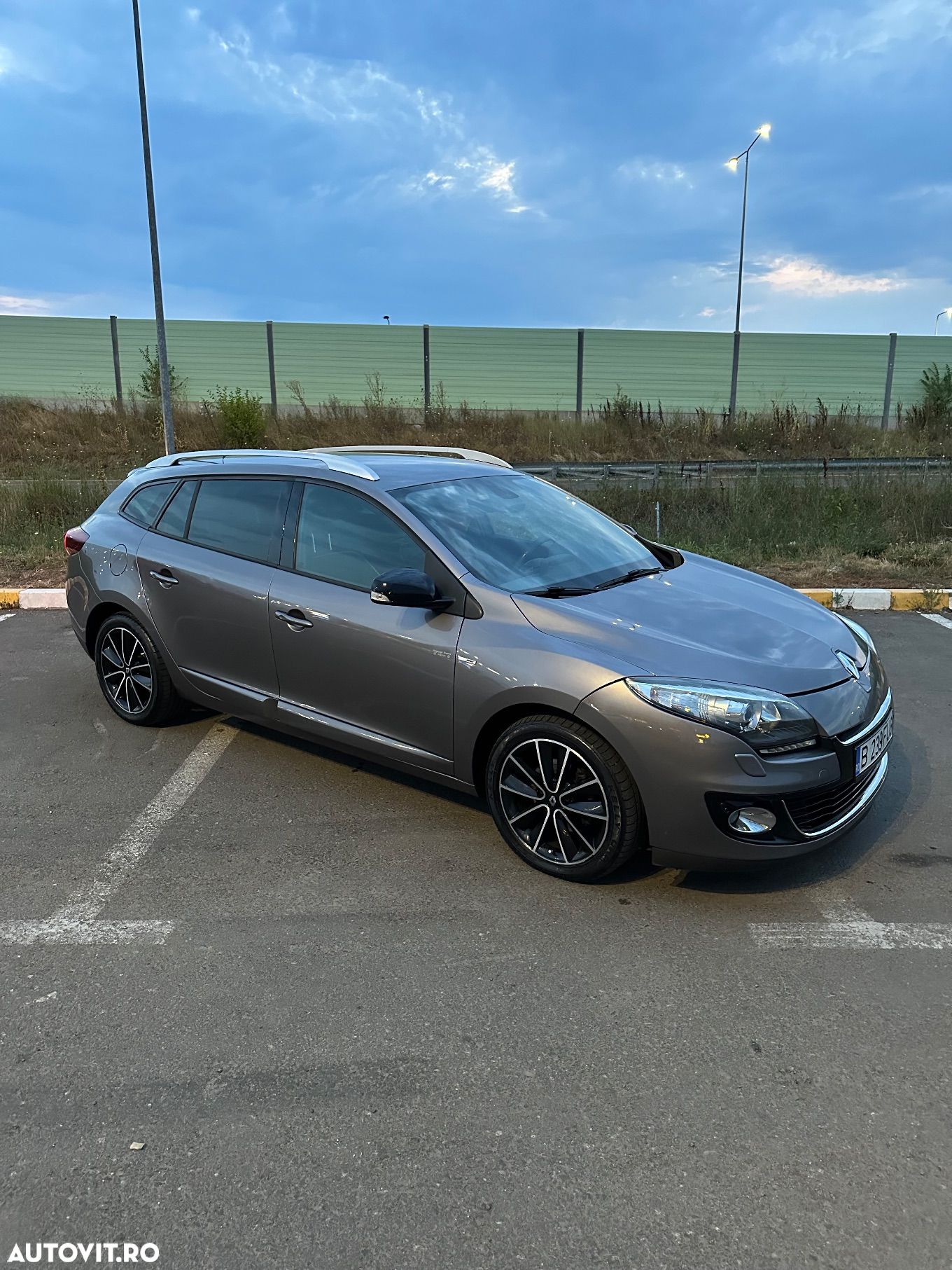 Renault Megane ENERGY dCi 110 Start & Stop Bose Edition - 1