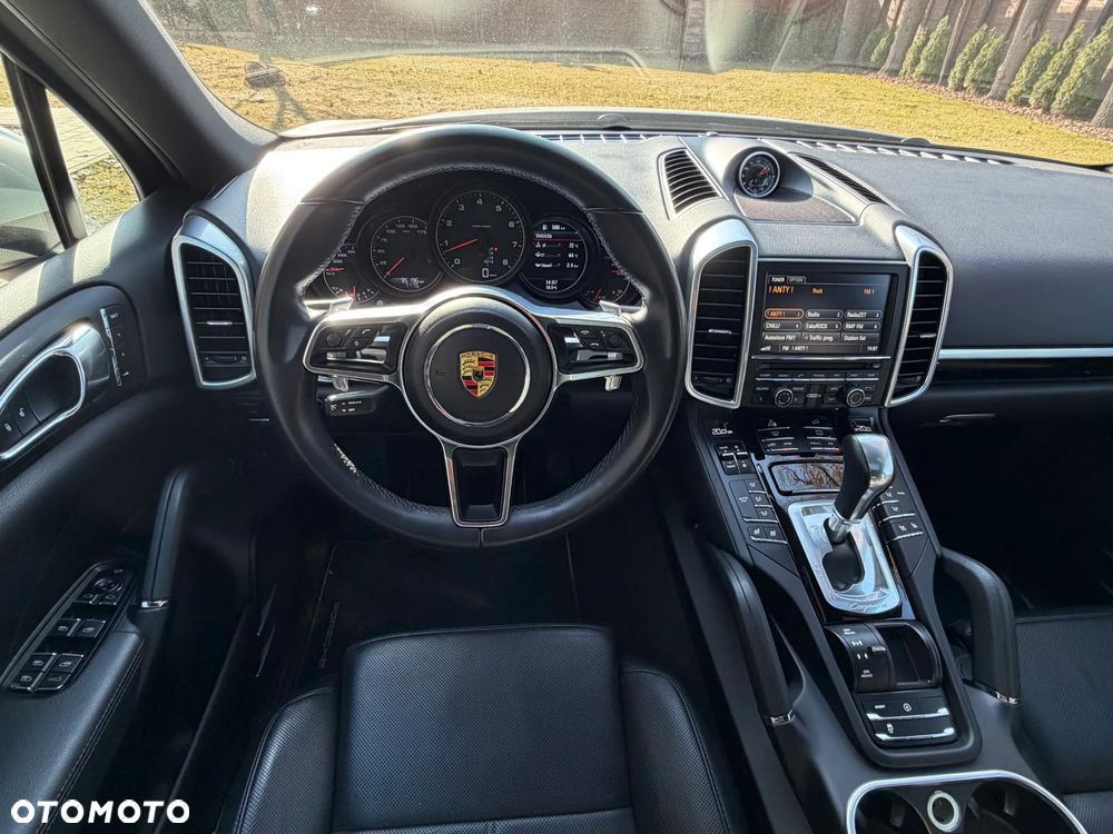 Porsche Cayenne Tiptronic S - 13