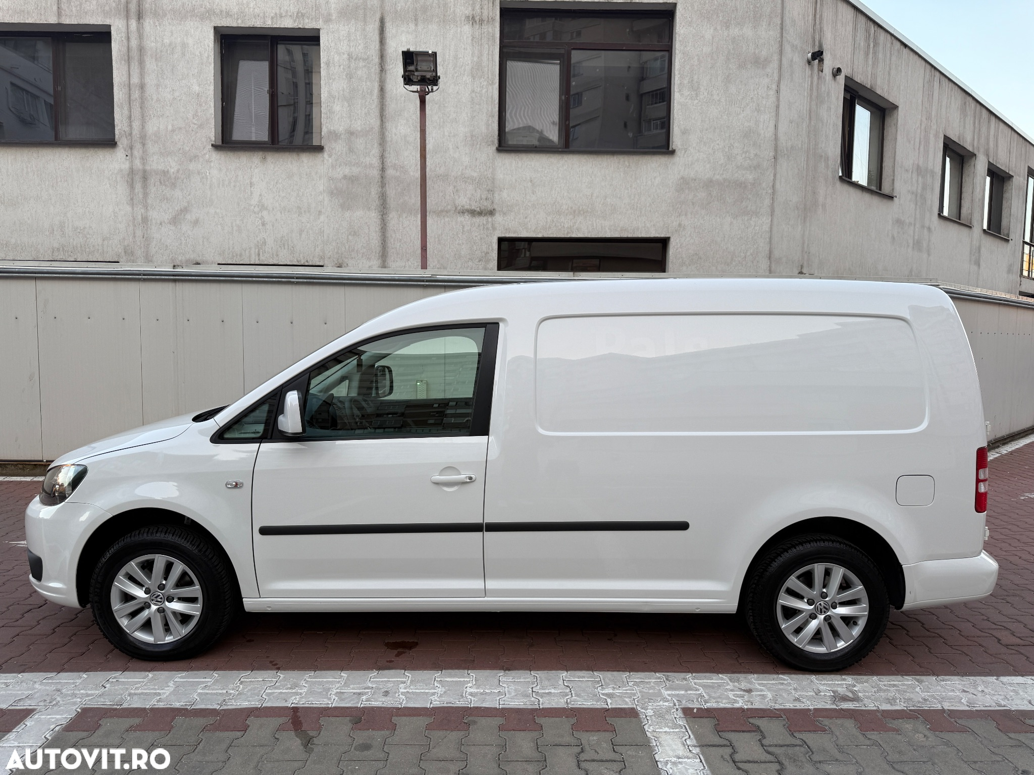 Volkswagen Caddy 1.6 TDI (7-Si.) BMT Maxi Startline - 18