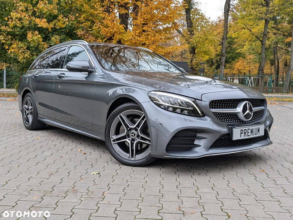 Mercedes-Benz C-Class 2019 photo 5
