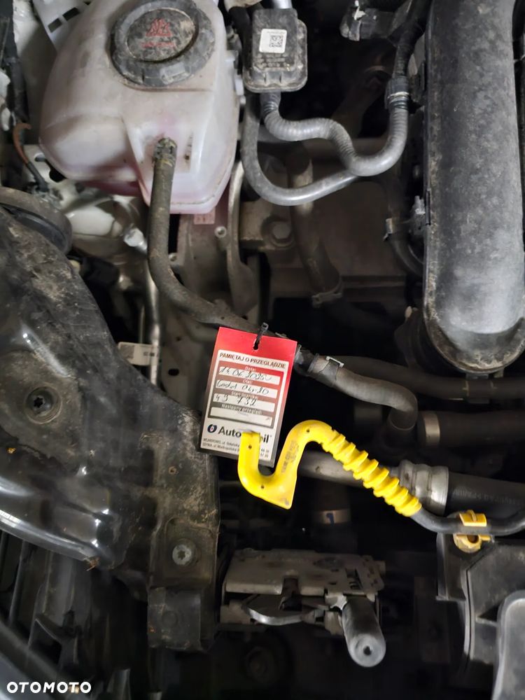 Volkswagen T-Cross 1.0 TSI Life DSG - 28