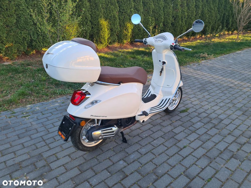 Vespa Primavera - 3