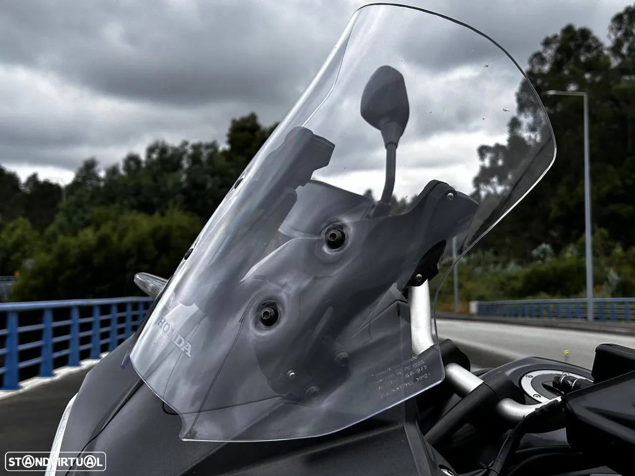 Honda VFR 800X CROSSRUNNER - 16